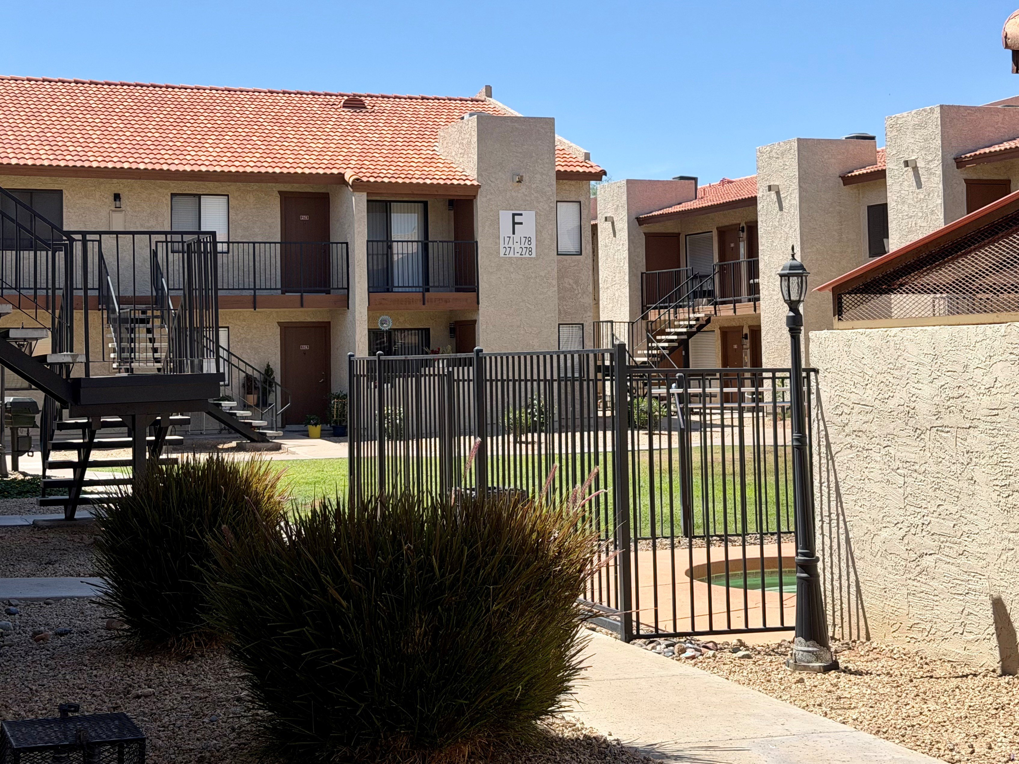 Windsprings Apartments photo 4